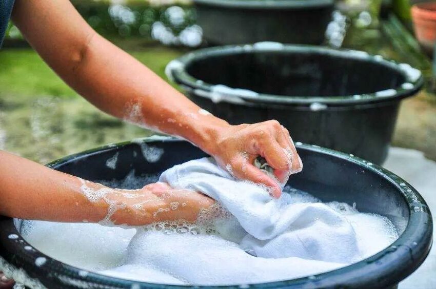 Bí quyết giữ áo thun trắng luôn như mới: Hướng dẫn toàn diện